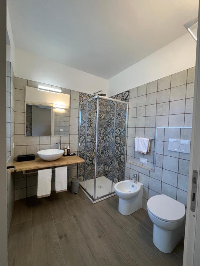Le Cornici - Cascina Di Charme Hotel ดิอาโนดัลบา ภายนอก รูปภาพ