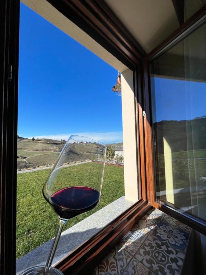 Le Cornici - Cascina Di Charme Hotel ดิอาโนดัลบา ภายนอก รูปภาพ