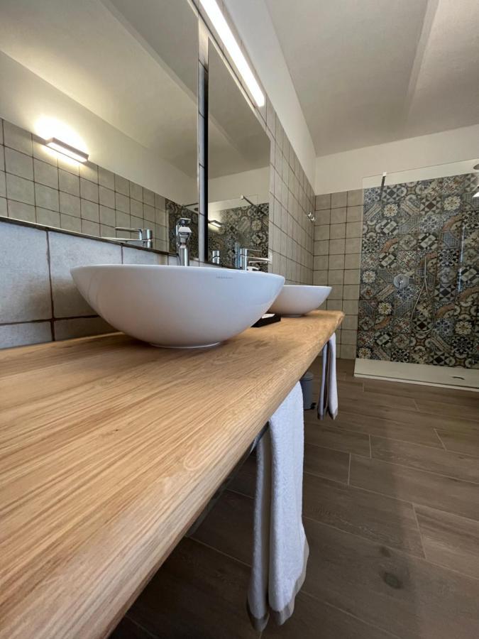 Le Cornici - Cascina Di Charme Hotel ดิอาโนดัลบา ภายนอก รูปภาพ
